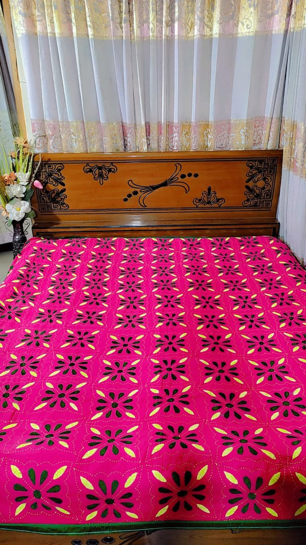পিংক নয়নমণি কাঁথা