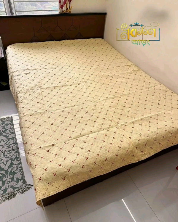 ক্রিম কালার মাগুরা কাঁথা